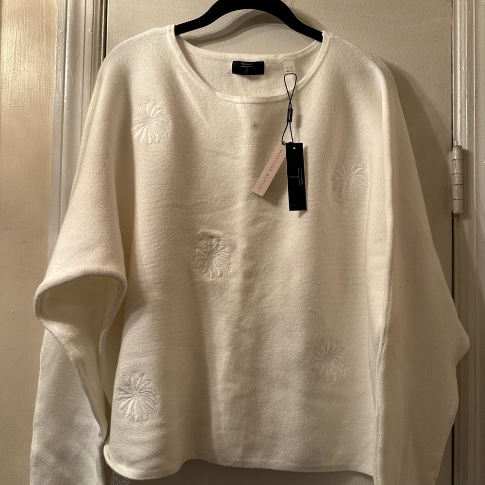 Tahari Cream Crew Neck Sweater